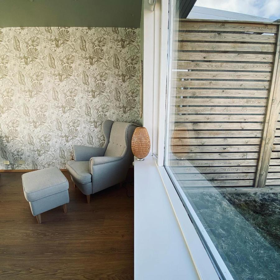Guesthouse Stekkabol Patreksfjordur Екстериор снимка