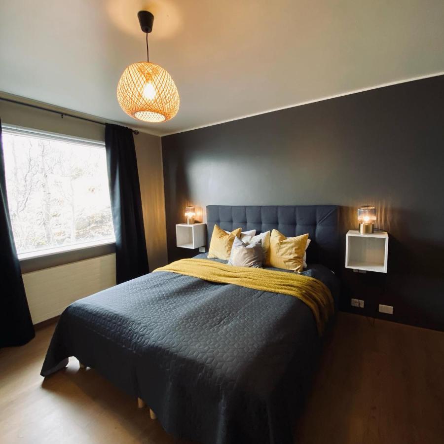 Guesthouse Stekkabol Patreksfjordur Екстериор снимка